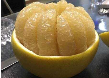 吃柚子的好处与坏处分别是？