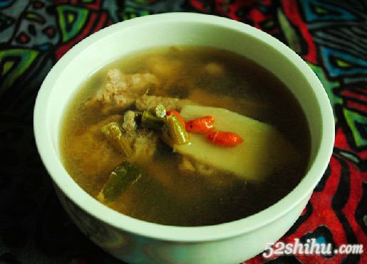 石斛淮山枸杞瘦肉汤的做法