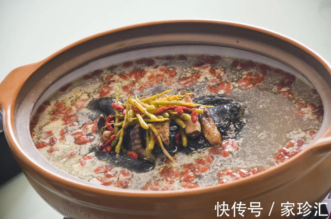 石斛的作用和功效是什么：霍山石斛是一道家常菜，供美食家食用